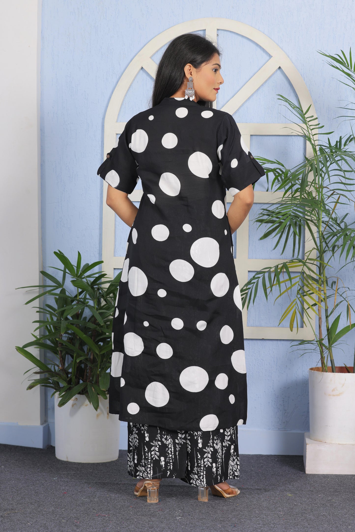 Elegant Pure Rayon Fabric Kurta Pant Set