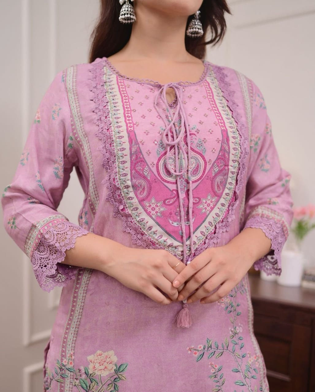 Lilac Muslin Suit with Digital Print & Hand Embroidery – Kurti, Pant & Dupatta Set