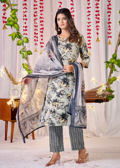 Elegant Surat Heavy Rayon Kurti Set with Digital Printed Dupatta